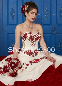 Raudona Balta Koplyčia Traukinys Princesė Quinceanera Suknelės Brangioji Gėlių Siuvinėjimas Korsetas Prom Saldus 15 chalatas de rouge mariee
