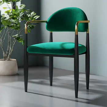 Šiaurės šalių šiuolaikinio minimalistinio šviesos prabangus valgomasis kėdė namuose atgal, valgomasis stalas ir kėdės, italų restoranas, ju raudona fotelis muebles